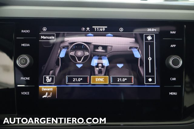 VOLKSWAGEN Taigo usata, con USB