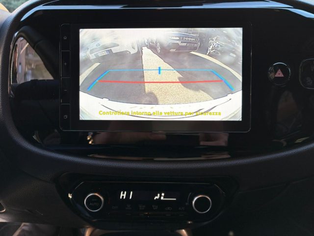 TOYOTA Aygo X usata, con Controllo automatico clima