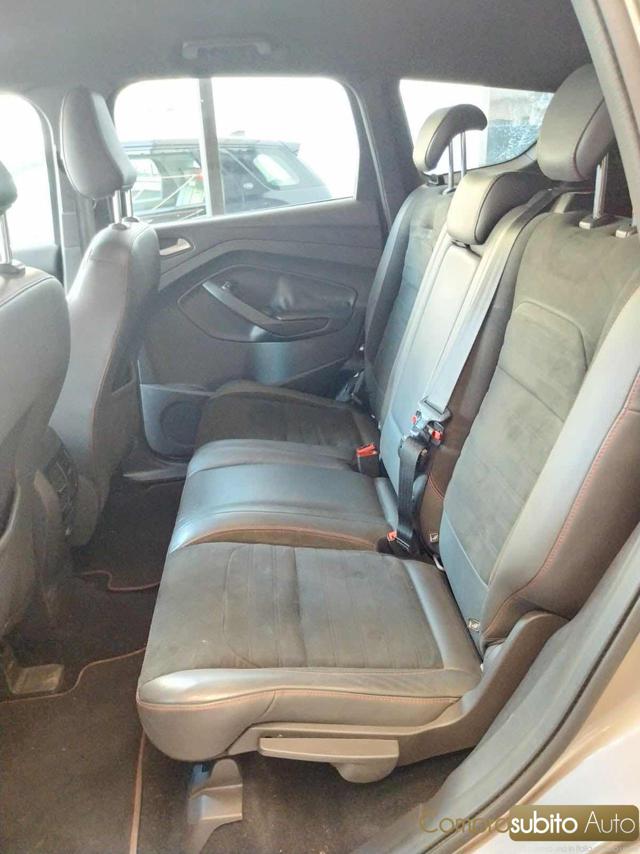 FORD Kuga usata, con Bluetooth