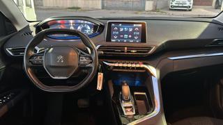 PEUGEOT 3008 usata, con Boardcomputer