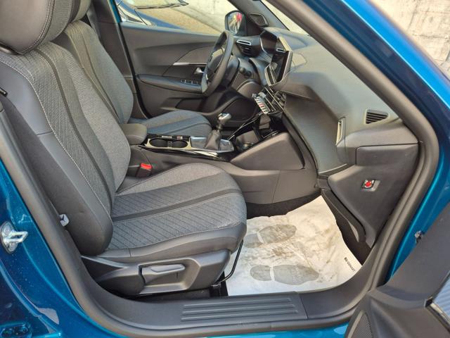 PEUGEOT 2008 usata, con Controllo automatico clima