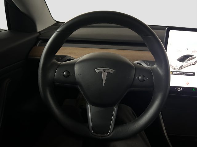 TESLA Model 3 usata 11