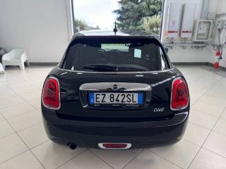 MINI One usata, con Autoradio