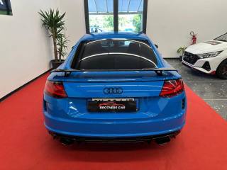 AUDI TT usata, con Autoradio