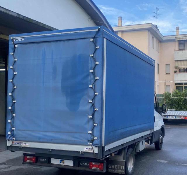IVECO Daily usata 3