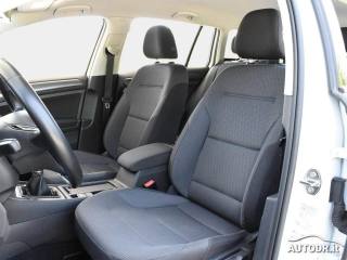 VOLKSWAGEN Golf Variant usata, con Autoradio digitale