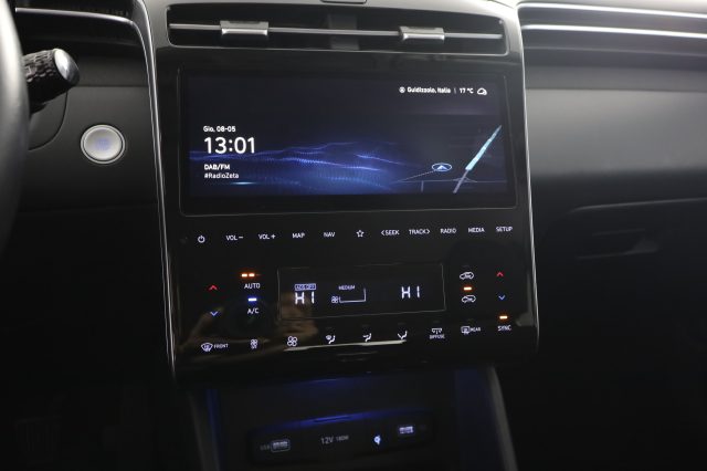 HYUNDAI Tucson usata 10