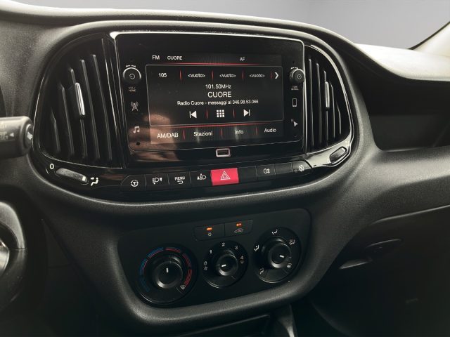 FIAT Doblo usata, con Sensori di parcheggio posteriori