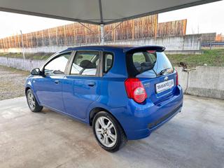 CHEVROLET Aveo usata, con Autoradio