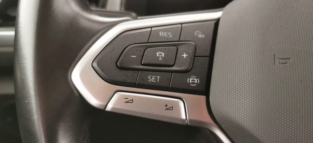 VOLKSWAGEN T-Roc usata, con Android Auto