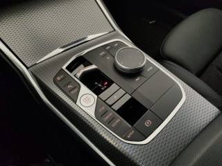 BMW 320 usata, con Servosterzo