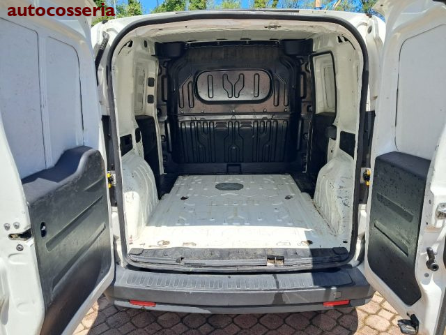 FIAT Doblo usata, con Airbag Passeggero