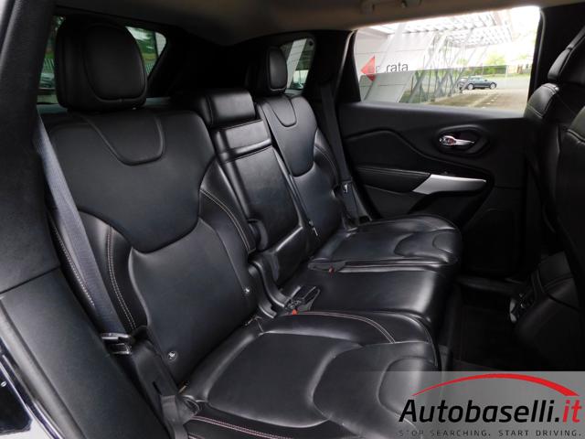 JEEP Cherokee usata, con Servosterzo