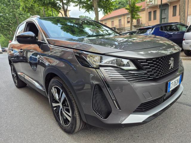 PEUGEOT 3008 usata, con Airbag