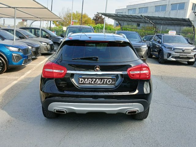 MERCEDES-BENZ GLA 200 usata, con Portellone posteriore elettrico