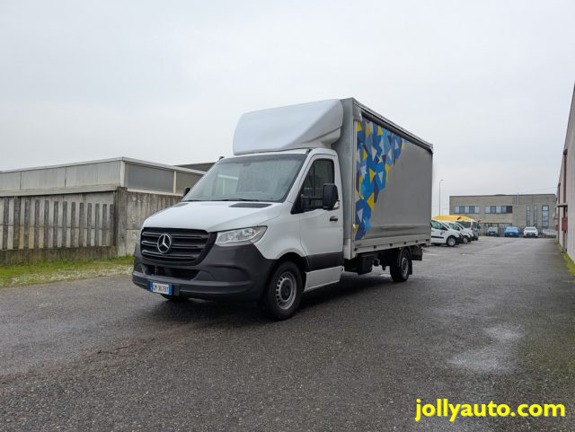MERCEDES-BENZ Sprinter usata, con Sensore di luce
