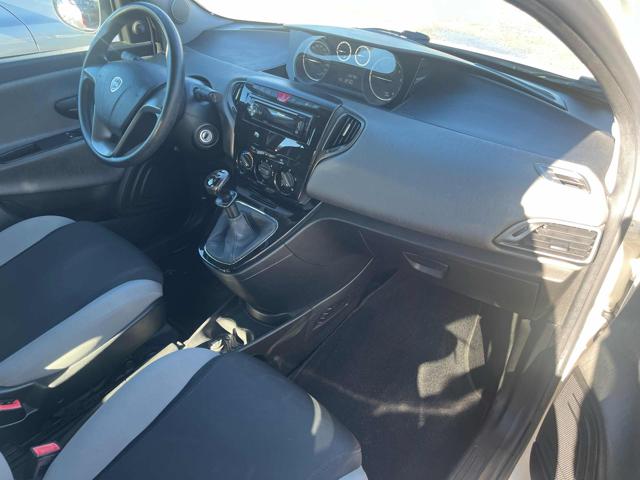 LANCIA Ypsilon usata, con Chiusura centralizzata
