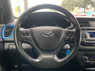 HYUNDAI i20 usata, con Climatizzatore