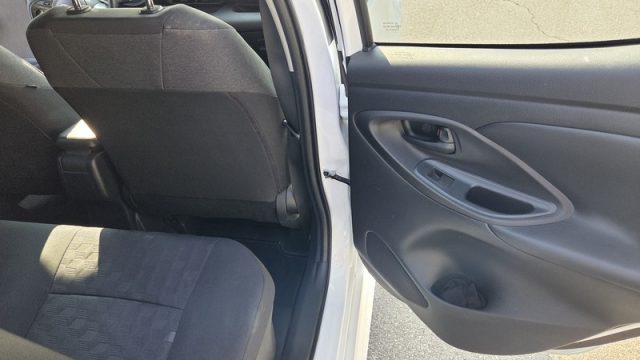 TOYOTA Yaris usata, con Climatizzatore