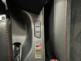 TOYOTA Yaris usata, con Immobilizzatore elettronico