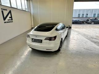 TESLA Model 3 usata, con Boardcomputer
