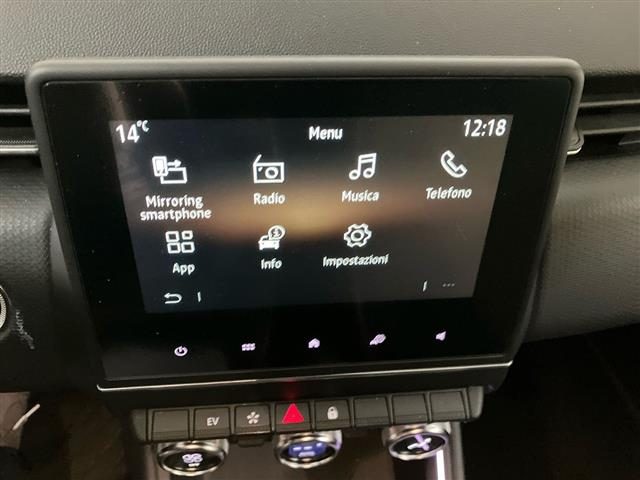 RENAULT Clio usata, con Sensori di parcheggio posteriori