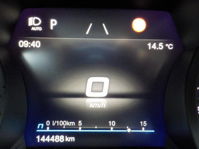 ALFA ROMEO Stelvio usata, con Leve al volante