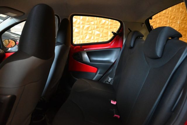 TOYOTA Aygo usata 99