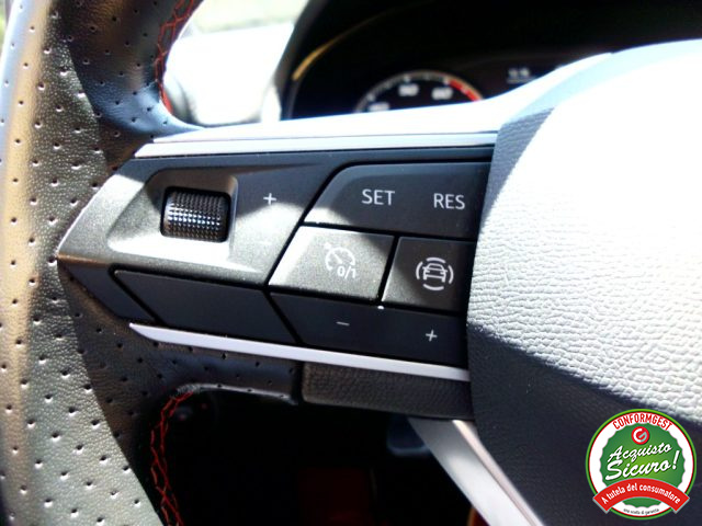 SEAT Arona usata, con Volante in pelle