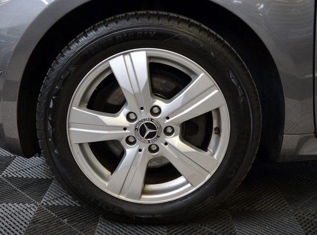 MERCEDES-BENZ A 180 usata, con Volante in pelle