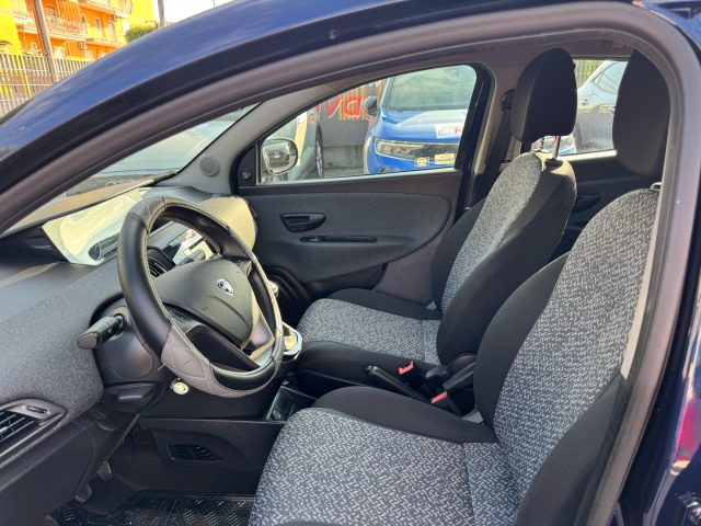 LANCIA Ypsilon usata, con Chiusura centralizzata