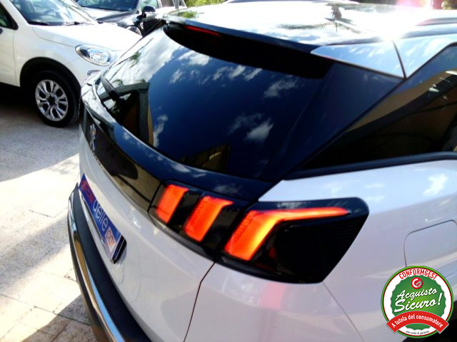 PEUGEOT 3008 usata, con Airbag testa
