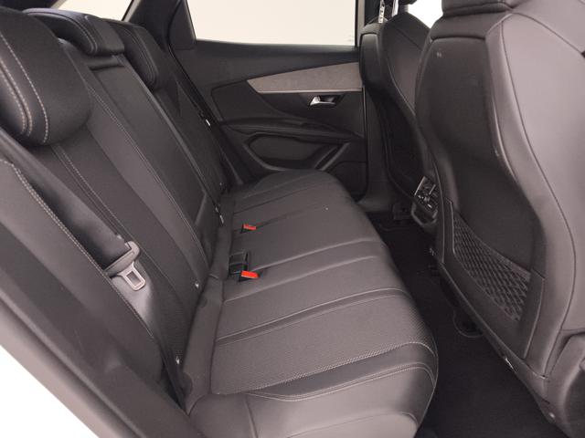 PEUGEOT 3008 usata, con Sensore di pioggia