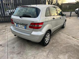MERCEDES-BENZ B 180 usata, con Airbag Passeggero