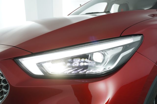 MG ZS usata 13