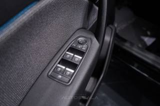 RENAULT Captur usata, con Controllo trazione