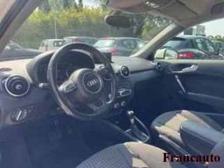 AUDI A1 usata, con Autoradio