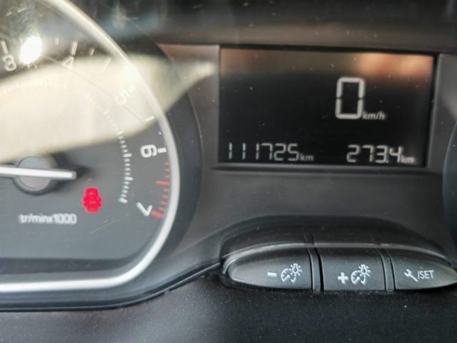 PEUGEOT 208 usata, con ESP