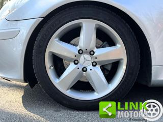 MERCEDES-BENZ SLK 200 usata, con USB