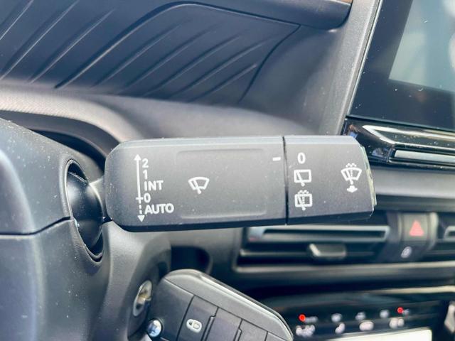 CITROEN C3 Aircross usata, con USB