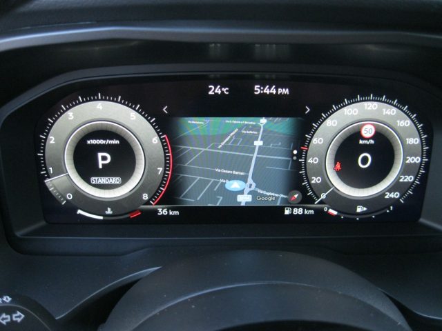 NISSAN Qashqai usata, con Touch screen