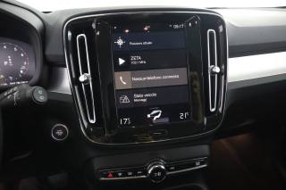VOLVO XC40 usata 10