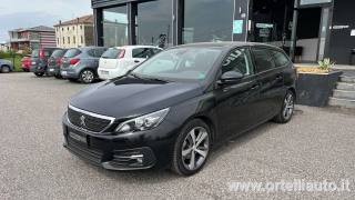 PEUGEOT 308 usata, con Volante in pelle