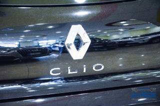 RENAULT Clio usata, con USB