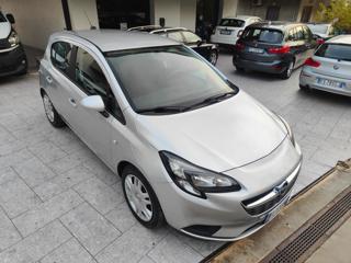 OPEL Corsa usata, con Autoradio