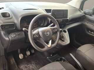 OPEL Combo usata, con USB