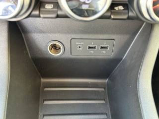 RENAULT Clio usata, con Bluetooth
