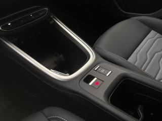 JEEP Avenger usata, con Sensori di parcheggio anteriori
