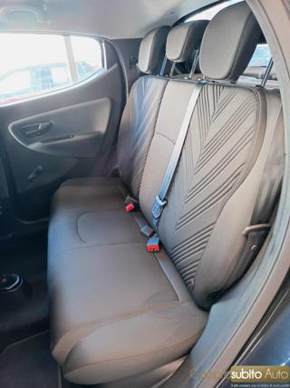 LANCIA Ypsilon usata 13