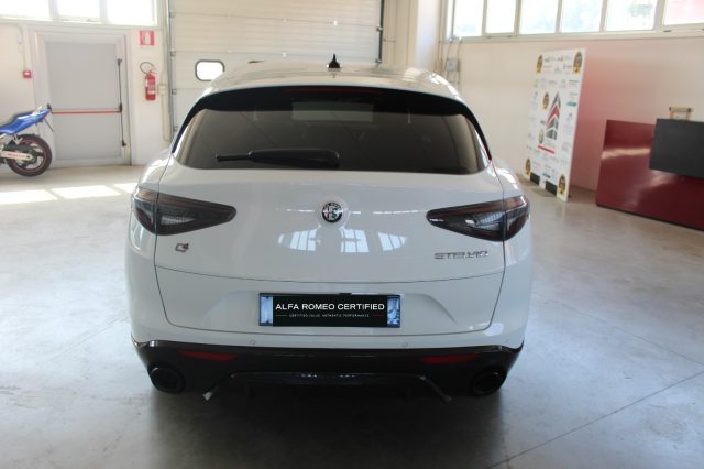 ALFA ROMEO Stelvio usata, con Alzacristalli elettrici